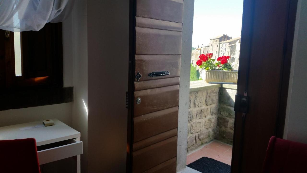 Sospesi Nel Borgo Vitorchiano Exterior foto
